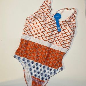 Women’s One Piece Cupshe swim suit, size large nwt